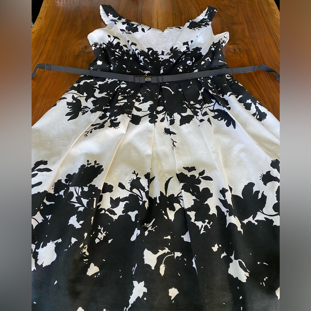 White House Black Market Cocktail Dress
